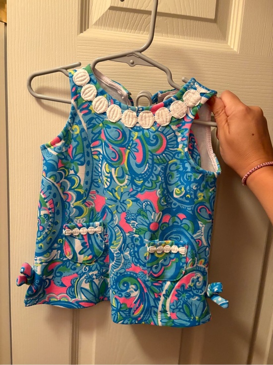 Other - Girls Blue Paisley Sleeveless Top with Shell Trim